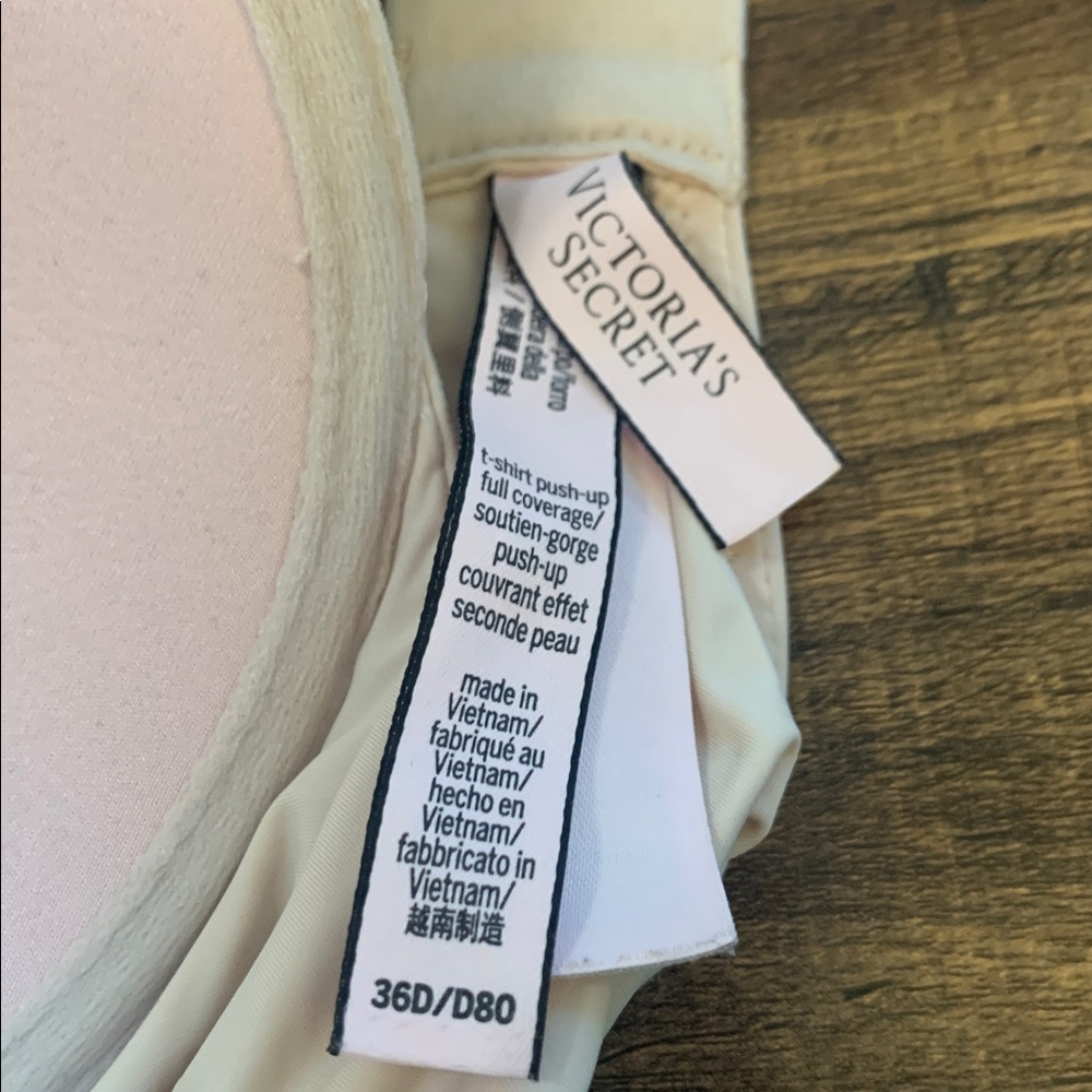 Victoria’s Secret T-Shirt Push-up Full Coverage Nude Color Bra Size 36D - Picture 4 of 4